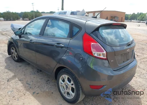 2015 Ford Fiesta Se z USA, uszkodzony, nr VIN 3FADP4EJXFM199608
